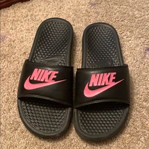 Nike slides